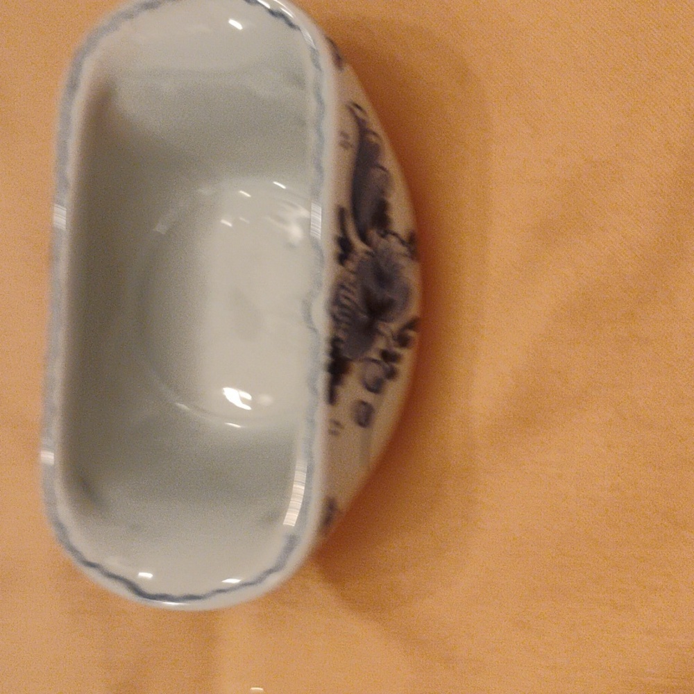 Delft Small Container - Picture 2 of 6